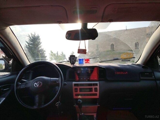 Toyota Corolla 2005, 360,000 km - 1.4 l - Bakı