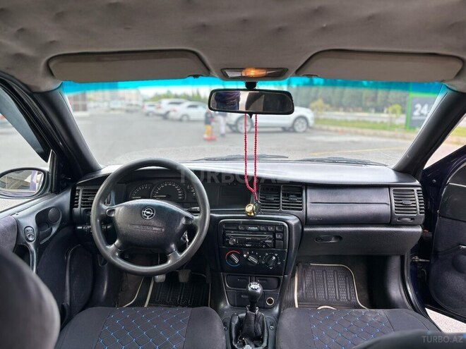 Opel Vectra 1997, 366,000 km - 2.0 л - Sumqayıt