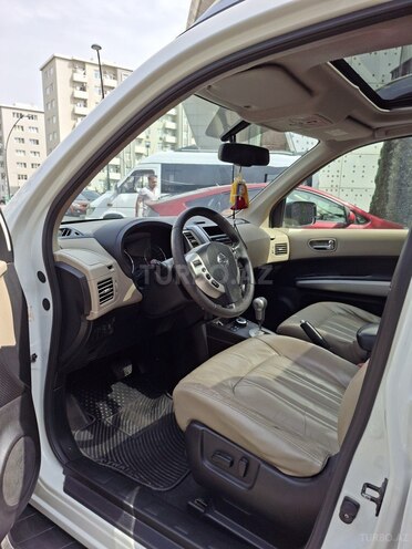 Nissan X-Trail 2013, 231,000 km - 2.5 l - Bakı