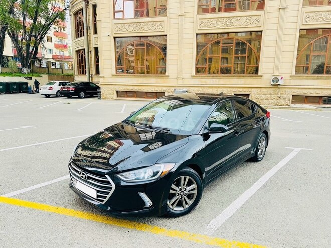 Hyundai Elantra 2018, 108,000 km - 2.0 l - Bakı