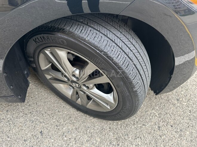 Hyundai Elantra 2018, 108,000 km - 2.0 l - Bakı