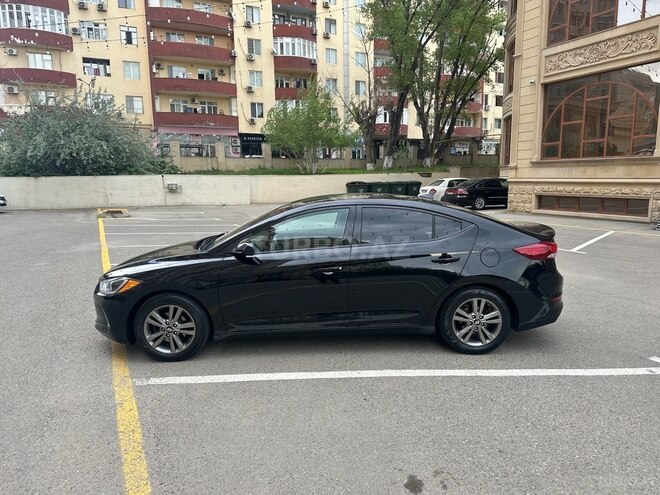 Hyundai Elantra 2018, 108,000 km - 2.0 l - Bakı