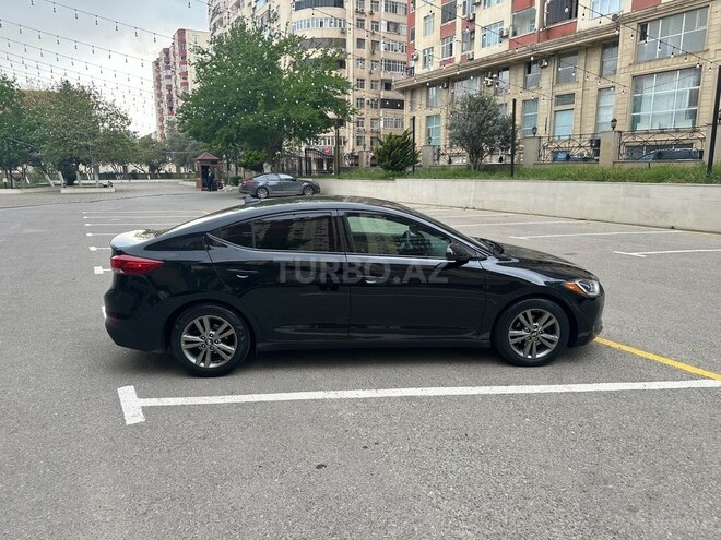 Hyundai Elantra 2018, 108,000 km - 2.0 l - Bakı