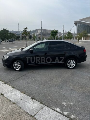SEAT Toledo 2015, 242,253 km - 1.6 l - Bakı