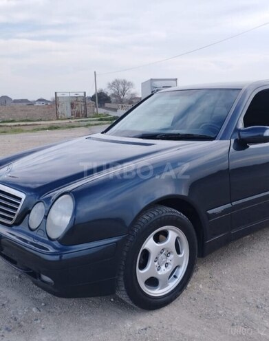 Mercedes E 240 2000, 416,000 km - 2.4 l - Bakı