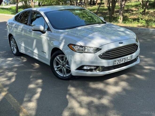 Ford Fusion (North America) 2018, 138,600 km - 2.0 l - Gəncə