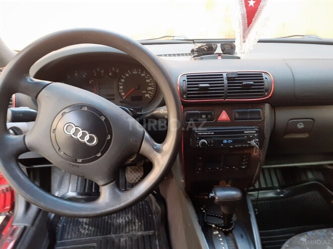 Audi A3 1998, 335,000 km - 1.8 l - Bakı