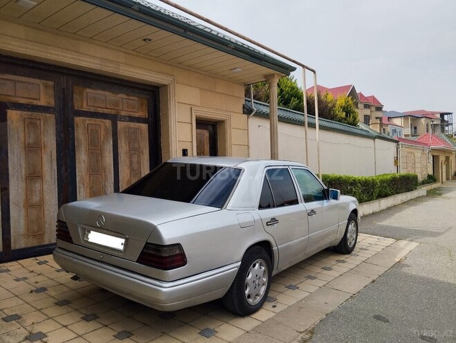 Mercedes E 200 1993, 455,000 km - 2.0 l - Bakı