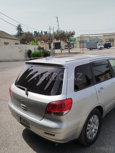 Mitsubishi Airtrek 2001, 275,434 km - 2.4 l - Bakı