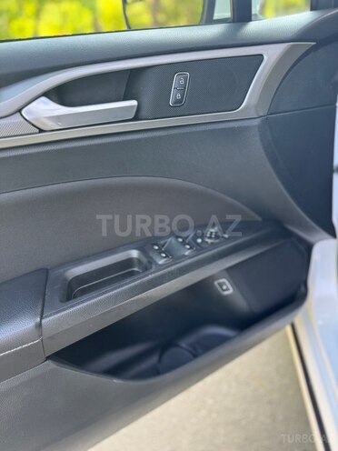 Ford Fusion (North America) 2018, 138,600 km - 2.0 l - Gəncə