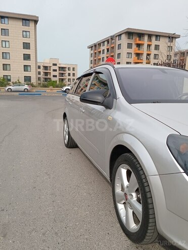 Opel Astra 2006, 330,000 km - 1.4 l - Sumqayıt