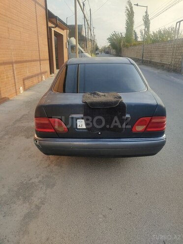 Mercedes E 230 1995, 338,888 km - 2.3 l - Bakı