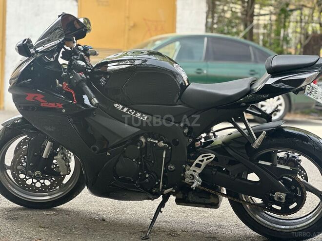 Suzuki  2011, 23,000 km - 0.6 l - Bakı