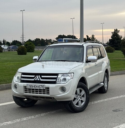 Mitsubishi Pajero 2008, 170,000 km - 3.0 л - Bakı