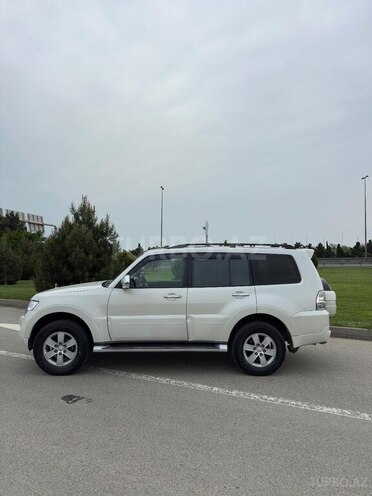 Mitsubishi Pajero 2008, 170,000 km - 3.0 л - Bakı
