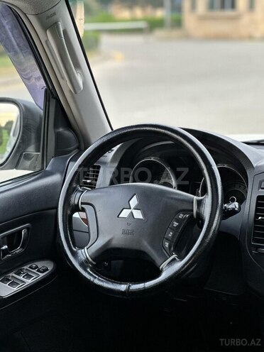 Mitsubishi Pajero 2008, 170,000 km - 3.0 л - Bakı