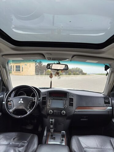 Mitsubishi Pajero 2008, 170,000 km - 3.0 л - Bakı