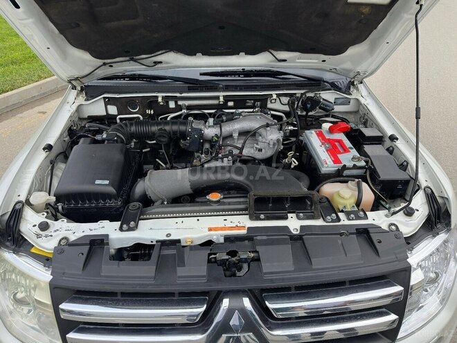 Mitsubishi Pajero 2008, 170,000 km - 3.0 л - Bakı