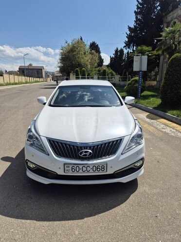Hyundai Grandeur 2015, 216,000 km - 2.0 l - Tovuz