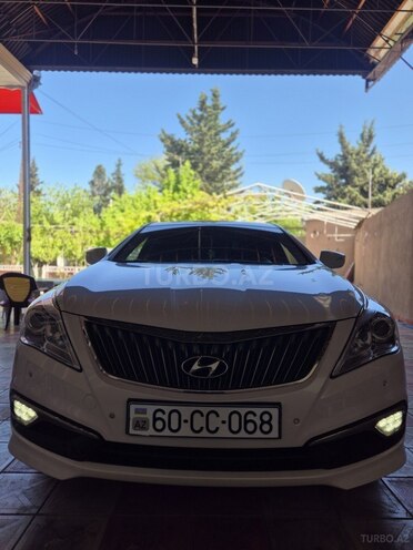 Hyundai Grandeur 2015, 216,000 km - 2.0 l - Tovuz