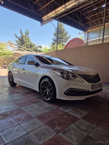 Hyundai Grandeur 2015, 216,000 km - 2.0 l - Tovuz