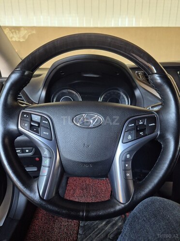 Hyundai Grandeur 2015, 216,000 km - 2.0 l - Tovuz
