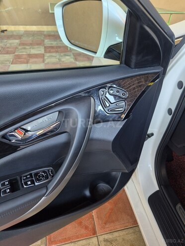 Hyundai Grandeur 2015, 216,000 km - 2.0 l - Tovuz