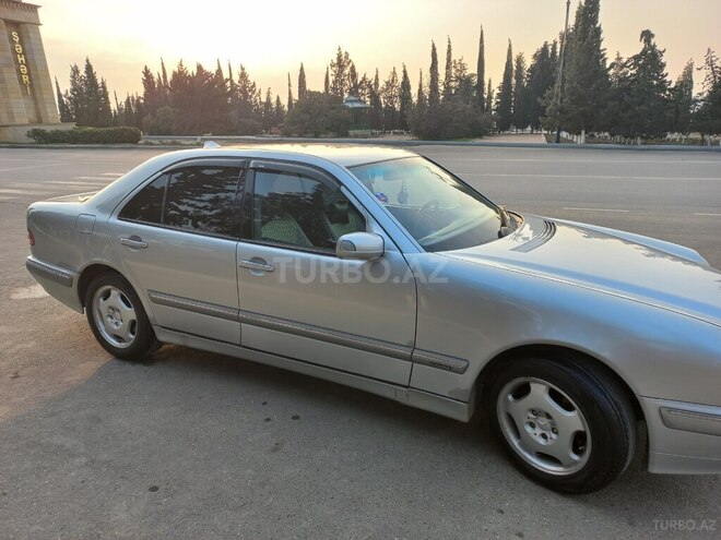 Mercedes E 270 1999, 335,000 km - 2.7 l - Hacıqabul