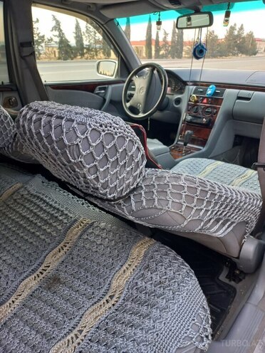 Mercedes E 270 1999, 335,000 km - 2.7 l - Hacıqabul