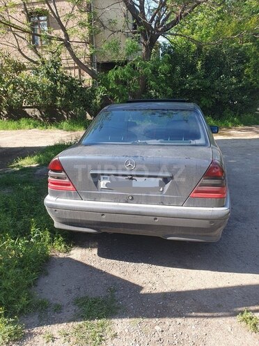 Mercedes C 280 1997, 372,000 km - 2.8 л - Gəncə