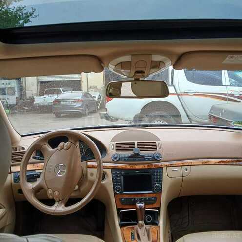Mercedes E 220 d 2008, 295,000 km - 2.2 л - Bakı