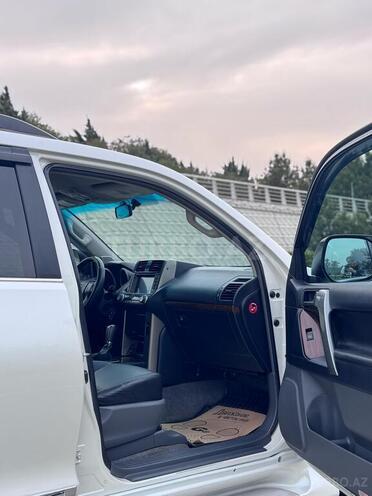 Toyota Land Cruiser Prado 2011, 160,000 km - 2.7 l - Bakı