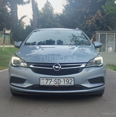 Opel Astra 2018, 197,220 km - 1.6 l - Bakı
