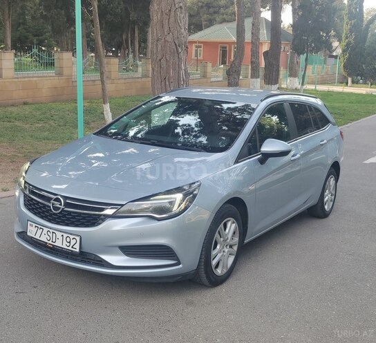 Opel Astra 2018, 197,220 km - 1.6 l - Bakı