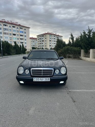 Mercedes E 290 1997, 350,000 km - 2.9 l - Sumqayıt