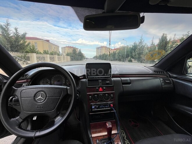 Mercedes E 290 1997, 350,000 km - 2.9 l - Sumqayıt