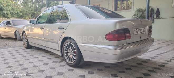 Mercedes C 200 1998, 331,579 km - 2.0 l - Ağcabədi