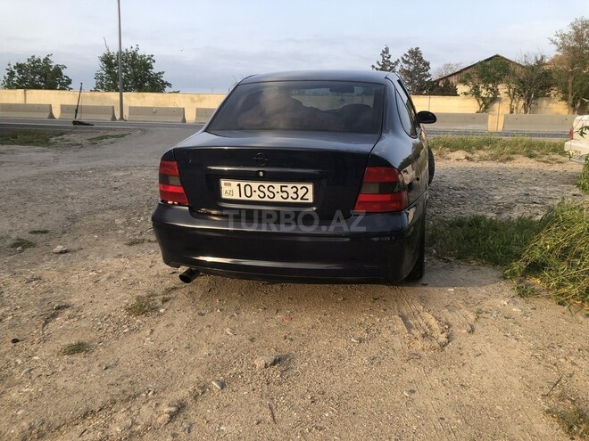 Opel Vectra 1996, 435,000 km - 1.6 l - Sumqayıt
