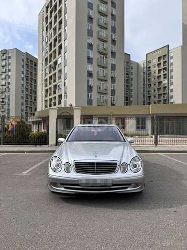 Mercedes E 320 2004, 326,000 km - 3.2 l - Bakı