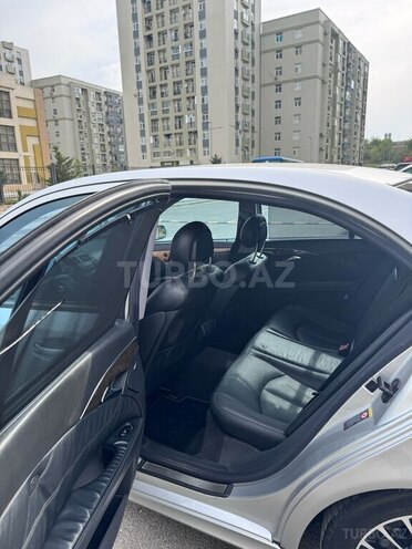 Mercedes E 320 2004, 326,000 km - 3.2 l - Bakı