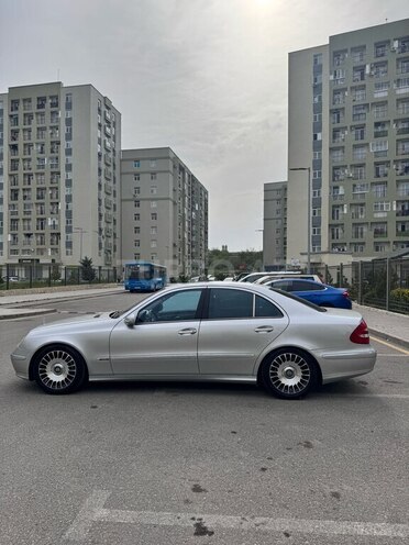 Mercedes E 320 2004, 326,000 km - 3.2 l - Bakı