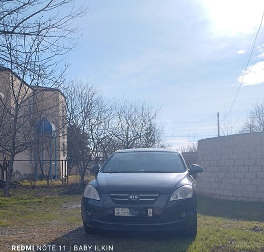 Kia Ceed 2007, 299,000 km - 1.6 л - Bakı