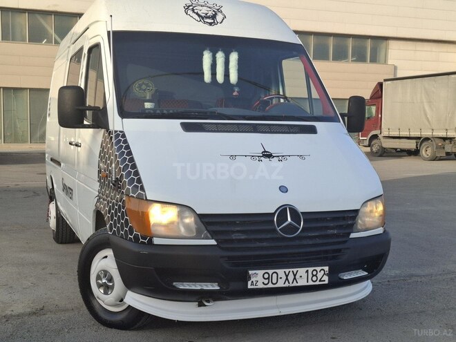 Mercedes  2000, 500,000 km - 2.2 l - Bakı