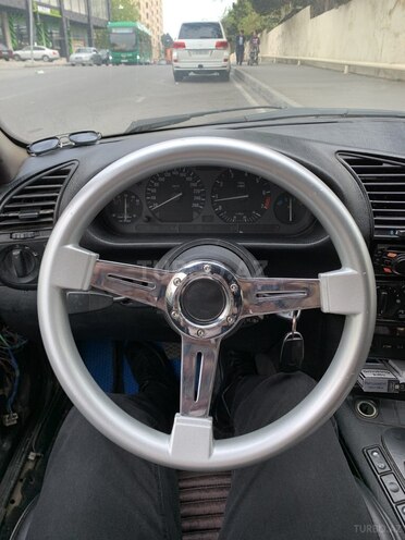 BMW 320 1993, 520,000 km - 2.0 l - Bakı