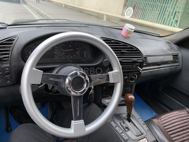 BMW 320 1993, 520,000 km - 2.0 l - Bakı