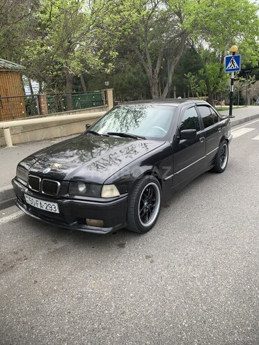 BMW 320 1993, 520,000 km - 2.0 l - Bakı