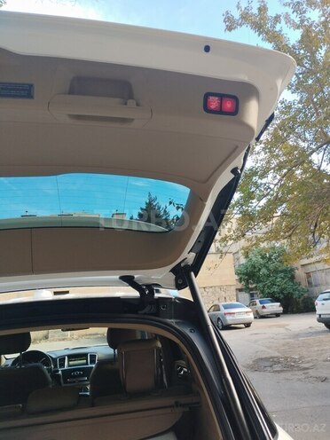 Mercedes ML 250 4MATIC 2015, 260,000 km - 2.2 l - Bakı