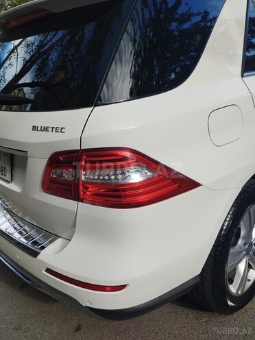 Mercedes ML 250 4MATIC 2015, 260,000 km - 2.2 l - Bakı