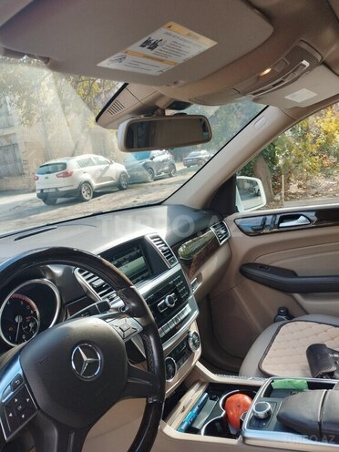 Mercedes ML 250 4MATIC 2015, 260,000 km - 2.2 l - Bakı