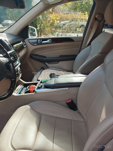 Mercedes ML 250 4MATIC 2015, 260,000 km - 2.2 l - Bakı